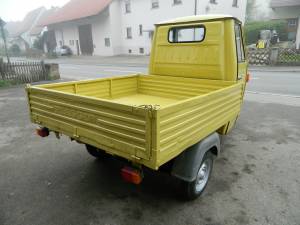 Bild 4/9 von Piaggio Vespa APE 600 MP (1976)