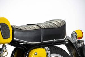 Imagen 50/50 de Gilera 150 Autostrada (1971)