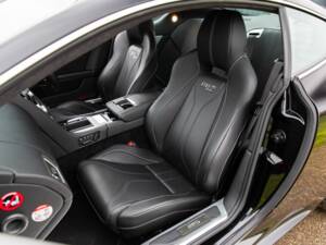 Bild 38/50 von Aston Martin DBS (2010)
