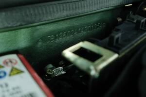 Bild 12/50 von Mercedes-Benz 300 SE (1986)