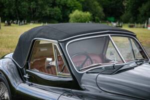 Bild 18/49 von Jaguar XK 120 DHC (1954)