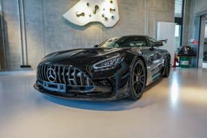 Image 2/25 of Mercedes-AMG GT Black Series "P One Edition" (2021)