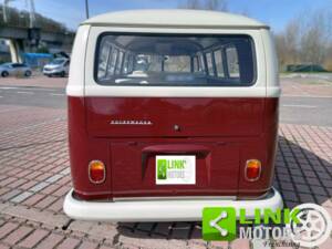 Image 6/10 of Volkswagen T1 minibus (1964)