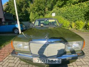 Afbeelding 5/12 van Mercedes-Benz 280 E (1982)