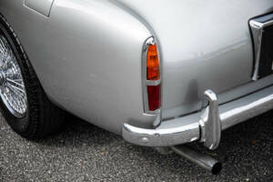 Image 25/50 of Aston Martin DB 2&#x2F;4 Mk III (1958)
