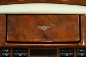 Immagine 47/50 di Bentley Arnage Red Label (1999)