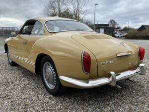 Image 3/34 of Volkswagen Karmann Ghia 1600 (1970)