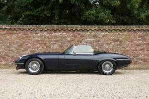 Obraz 31/50 pojazdu Jaguar E-Type V12 (1973)