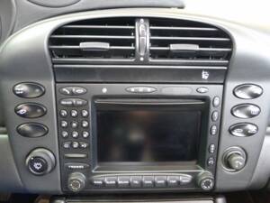 Image 4/41 of Porsche 911 Carrera 4S (2004)
