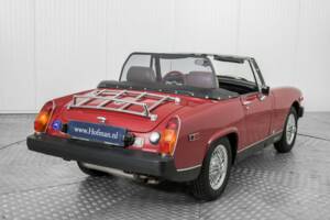 Image 27/50 de MG Midget 1500 (1979)