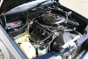 Bild 14/17 von Mercedes-Benz 230 TE (1986)