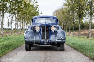 Image 10/46 of Studebaker President (1937)