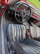 Image 5/18 of Mercedes-Benz 250 SL (1967)