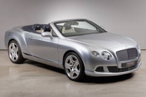Bild 4/41 von Bentley Continental GTC W12 (2014)
