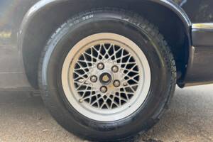 Image 31/47 of Jaguar XJ-S 3.6 (1988)