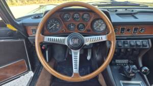 Immagine 13/51 di FIAT Dino 2400 Coupe (1971)
