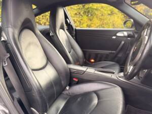 Afbeelding 26/27 van Porsche 911 Carrera S (2006)