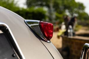 Bild 33/38 von Jaguar Mk II 3.8 (1959)