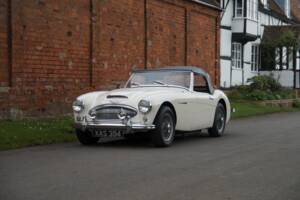 Image 1/27 de Austin-Healey 3000 Mk II (BT7) (1961)