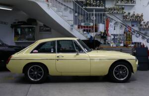 Bild 4/34 von MG MGB GT (1966)