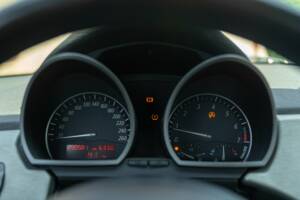 Immagine 39/49 di BMW Z4 2.2i (2004)