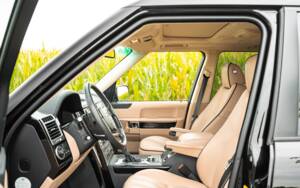 Imagen 26/67 de Land Rover Range Rover V8 Supercharged (2012)