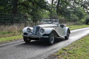 Image 9/50 of MG TF 1500 (1954)