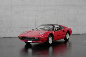 Bild 2/50 von Ferrari 308 GTS (1979)