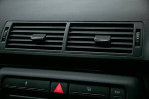 Imagen 24/33 de Audi A4 2.0 TFSI DTM (2005)