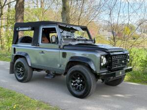 Image 1/16 of Land Rover Defender 90 (2010)
