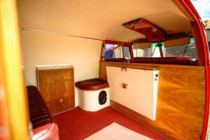 Image 20/50 of Volkswagen T1 panel van (1963)