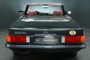 Afbeelding 5/30 van Mercedes-Benz 300 SL (1985)