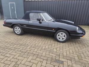 Image 5/15 of Alfa Romeo 2.0 Spider (1988)