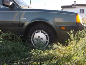 Immagine 35/50 di Volvo 360 GLE (1986)