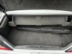 Bild 36/50 von Mercedes-Benz E 320 (1995)