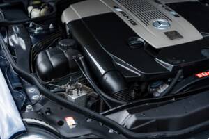 Image 19/56 de Mercedes-Benz SL 65 AMG (2004)