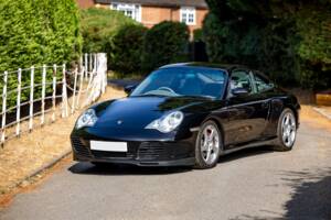 Image 20/50 of Porsche 911 Carrera 4S (2002)