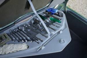 Bild 28/50 von BMW M 635 CSi (1986)