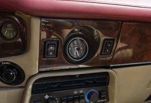 Image 22/34 of Aston Martin V8 EFi Volante (1987)