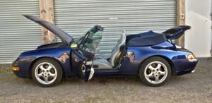 Immagine 24/50 di Porsche 911 Carrera (1996)