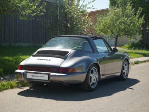 Image 3/42 of Porsche 911 Carrera 2 (1900)