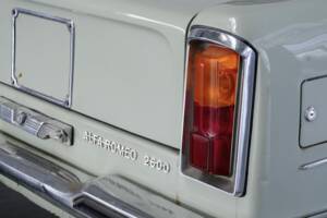 Image 46/48 of Alfa Romeo 2600 Berlina (1962)