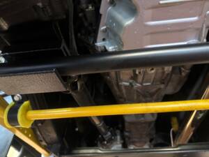 Image 22/30 of Land Rover Defender 90 "Limited" (2005)