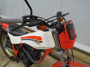 Image 5/34 of Honda TLR 200 (1983)