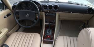 Afbeelding 24/33 van Mercedes-Benz 280 SL (1985)
