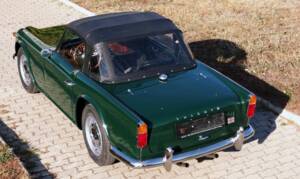 Triumph TR4 Roadster dunkelgrün 1964