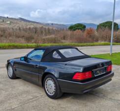 Image 7/42 of Mercedes-Benz 300 SL-24 (1992)