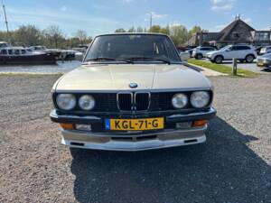 Bild 3/40 von BMW 524td (1985)