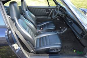 Imagen 23/50 de Porsche 911 Carrera 2 (1991)