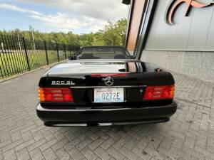 Image 9/50 of Mercedes-Benz 500 SL (1991)